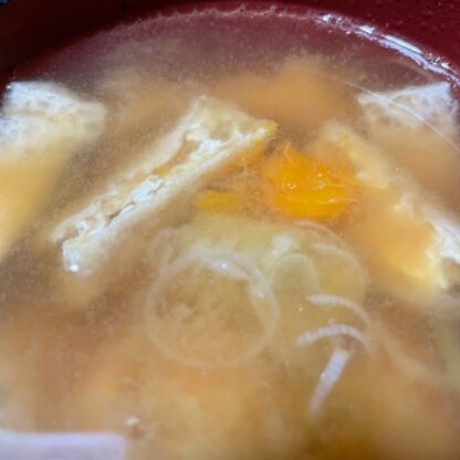南瓜の甘さがやさしくて美味しい味噌汁になりました。
また作ります！